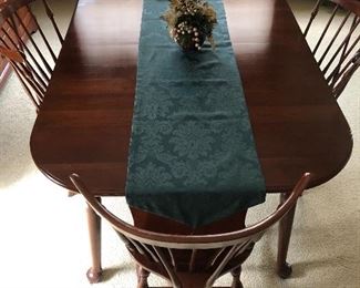 Beautiful smaller Pennsylvania House Dining Set!