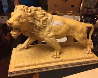 Deco Lion by Santini