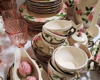 Vintage 71-piece Franciscan Desert Rose dish set, including numerous unusual pieces