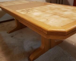 Oak/tile adjustable quilters table