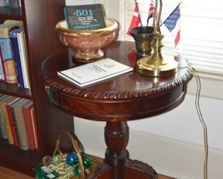 Mahogany Pedestal Table, Desk Lamp, Pottery