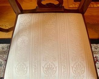 Dining Room Chairs 10 DETAIL