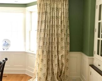 Drapery in Silk Taffeta