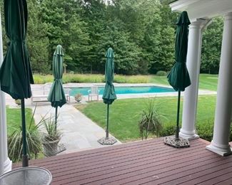 Umrellas and Stands in Hunter