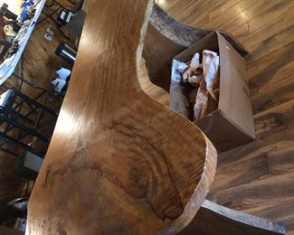 STUNNING LIVE EDGE TABLE FROM AUSTRALIA ....