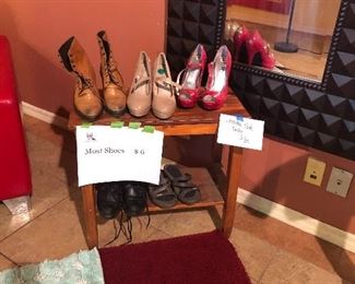 SHOES