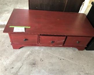 3 DRAWER CHEST