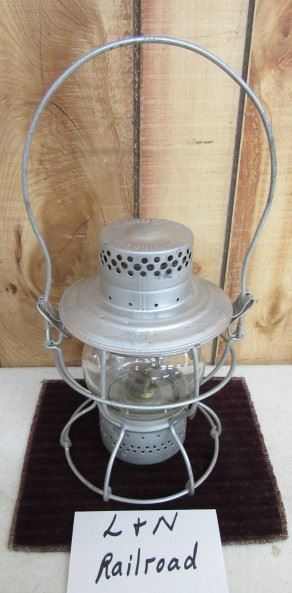 L & N Railroad Lantern