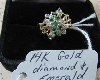 14K Gold, Diamond & Emerald Ring