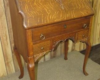 Oak Ladies Secretary Desk