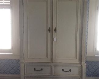 Armoire