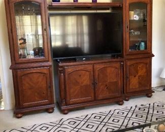 Living room wall unit. TV stand bookshelf / curio cabinet
