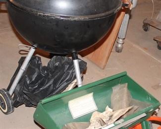 Weber grill, spreader