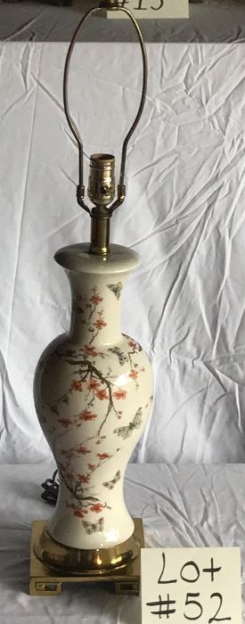 Oriental Style Porcelain Vase Lamp