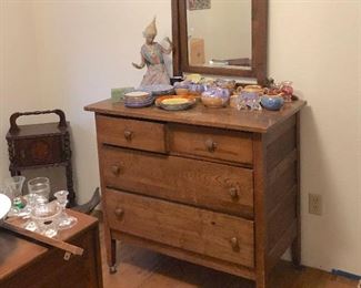 Vintage dresser and lusterware