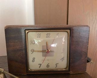 Vintage General Electric Clock