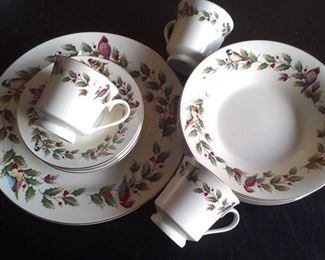 Nice Christmas dish set