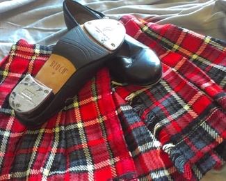 BLOCH Tap dance shoes & kilt