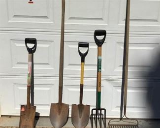 Yard Equipment Tools https://ctbids.com/#!/description/share/233900