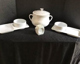 Soup and Sandwich Set https://ctbids.com/#!/description/share/233950