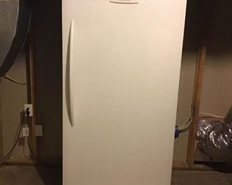 Frigidaire Freezer https://ctbids.com/#!/description/share/233973