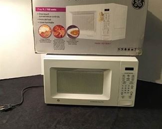 Countertop Turntable Microwave Oven https://ctbids.com/#!/description/share/233976