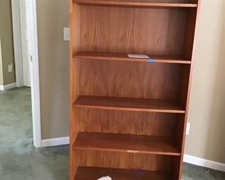 Wood Shelving https://ctbids.com/#!/description/share/233997