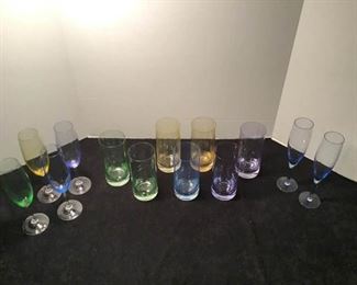 Glassware Collection https://ctbids.com/#!/description/share/233955