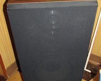 Fisher Speakers