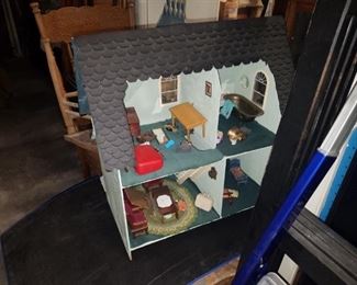 Doll house furniture