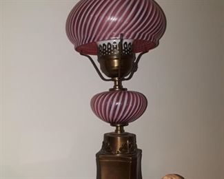 Vintage Fenton Spiral "candy swirl" opalescent glass and brass lamp. 