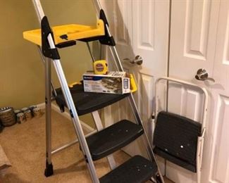 Cosco 5 Ft Ladder and Step Ladder