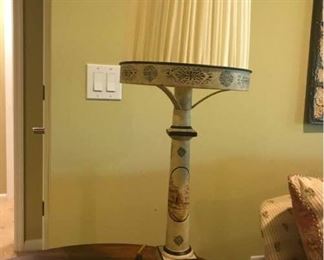 Heavy Table Lamp with Countryside Scenes
