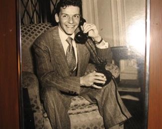 Ol'Blue Eyes photograph