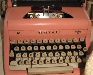 Vintage Royal typewriter PINK