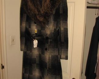 Vintage raccoon collar coat with matching hat