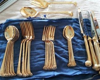 Brass serving for 5