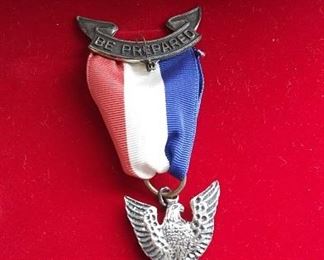Vintage Boy Scout's Be Prepared Medal