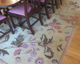 Hand-Tufted Floral Beige Wool Rug
12 x 7