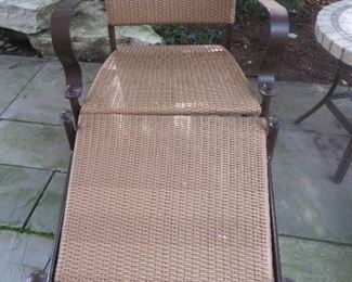 Summer Classic Patio Lounge Chair & Ottomans
Wrought Aluminum / N-dura Resin Wicker