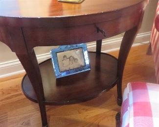 Oval end Table w/ Single Drawer and open lower Shelf
Baker Furniture Milling Road
29" H x 30" W x 22" D