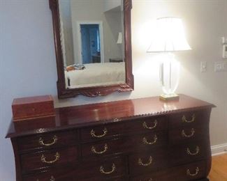 Bedroom Dresser with Mirror
Henkel Harris Furniture
68" W x 20" D" 35" H