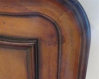 Venetian Style Queen Bed (detail)
Solid Wood Walnut Veneer with an ebony border