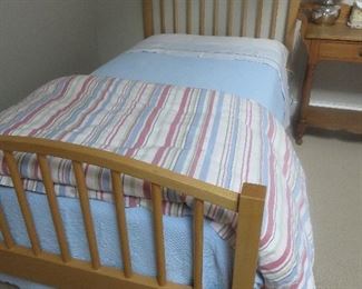 Vermont Tubbs Cavendish Twin Platform Bed
Vernon Tubbs