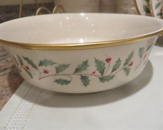 Lenox "Holiday" Large Serving Bowl