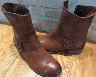 Paul Green Boots