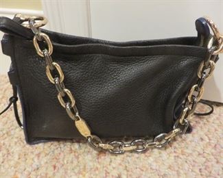 Black Leather Purse with Gold Chain Strap
Stuart Weitzman