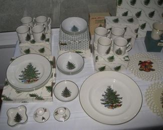 Cuthbertson Christmas tree pieces