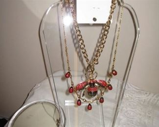 Vera bee necklace and earrings