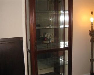 Lighted Sprintz display case cabinet